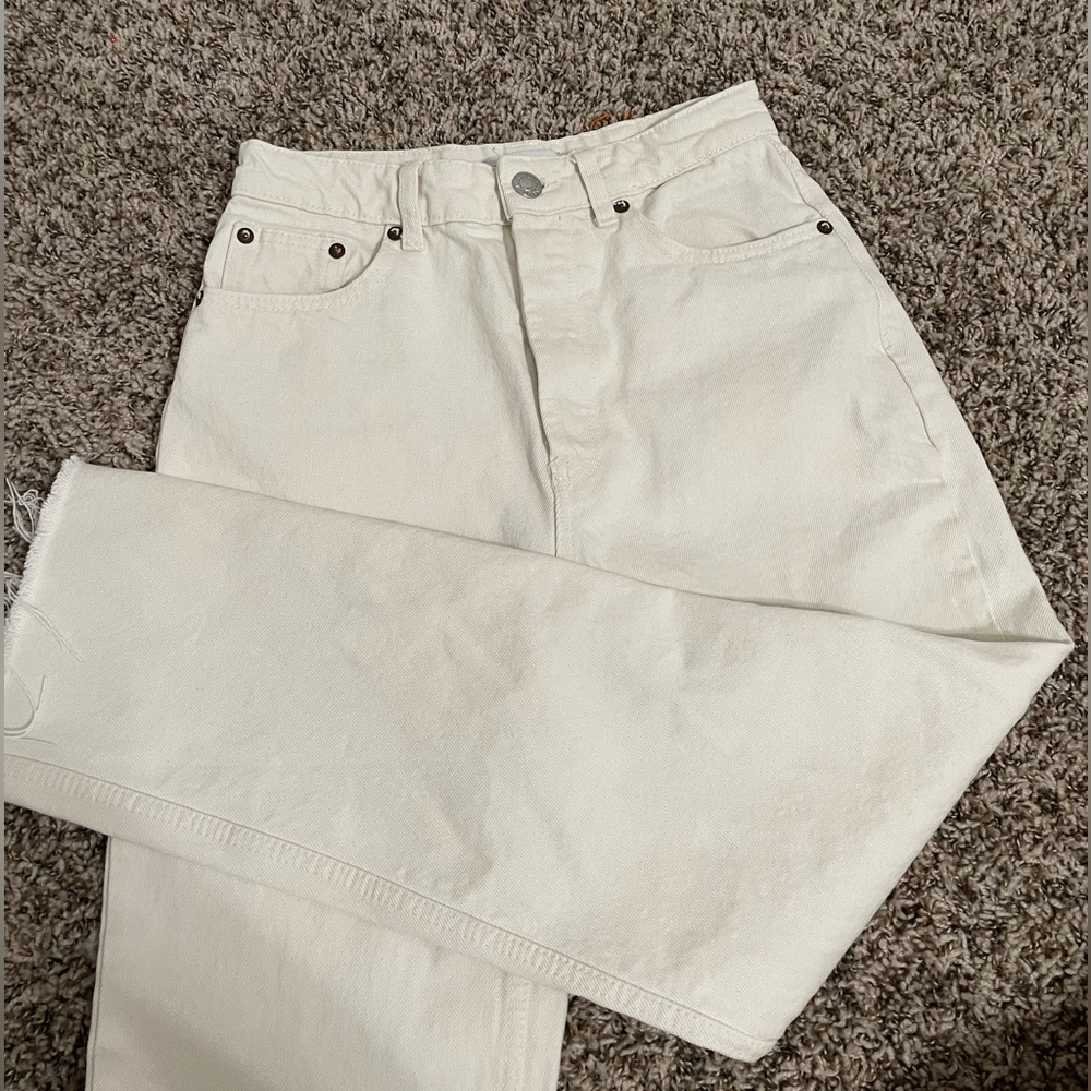 Zara Women’s jeans, high rise, straight leg size 26
